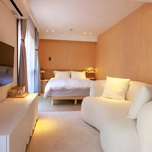 Mkg Home・芝 Guest house
