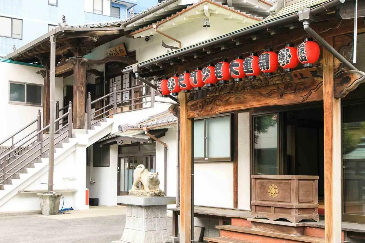 *** Guest house 宿坊 正伝寺 Temple Hotel Shoden-Ji Tokyo Japan
